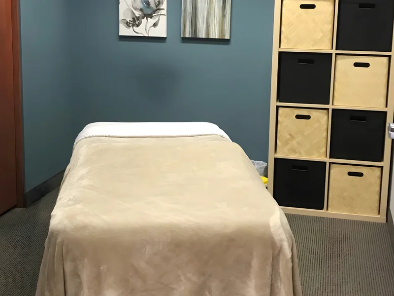 Therapeutic Massage at Plymouth Spine and Health Center in Plymouth